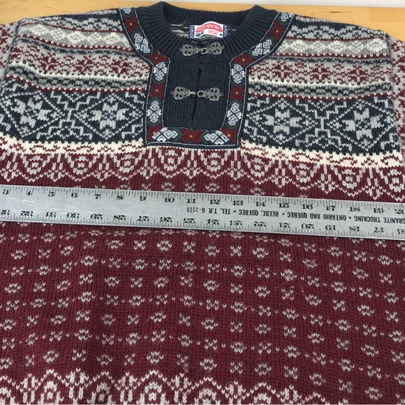 SOLD: Norwear Fair Isle Wool Sweater Folk Metal Clasps Made in Iceland Burgundy - Picture 7 of 16